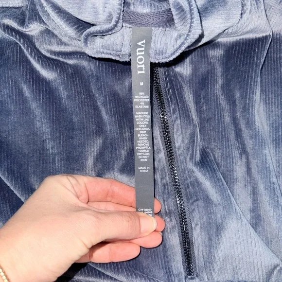 Vuori Light Blue Velour Tracksuit Set - Medium - Picture 14 of 14